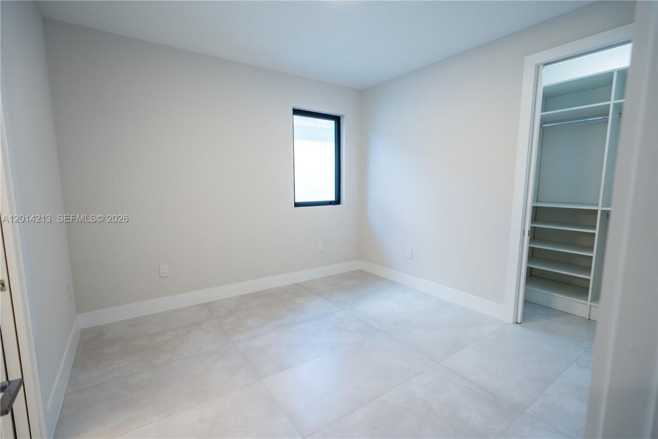 2745 SW 23 Ter , Miami, FL 33145 Photo