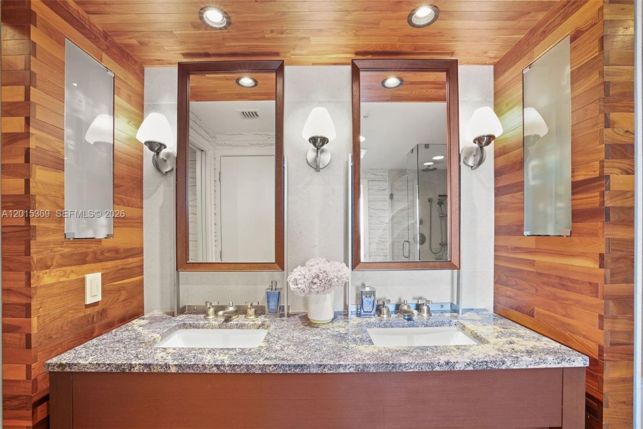 6899 Collins Ave , Unit 1610, Miami Beach, FL 33141 Photo