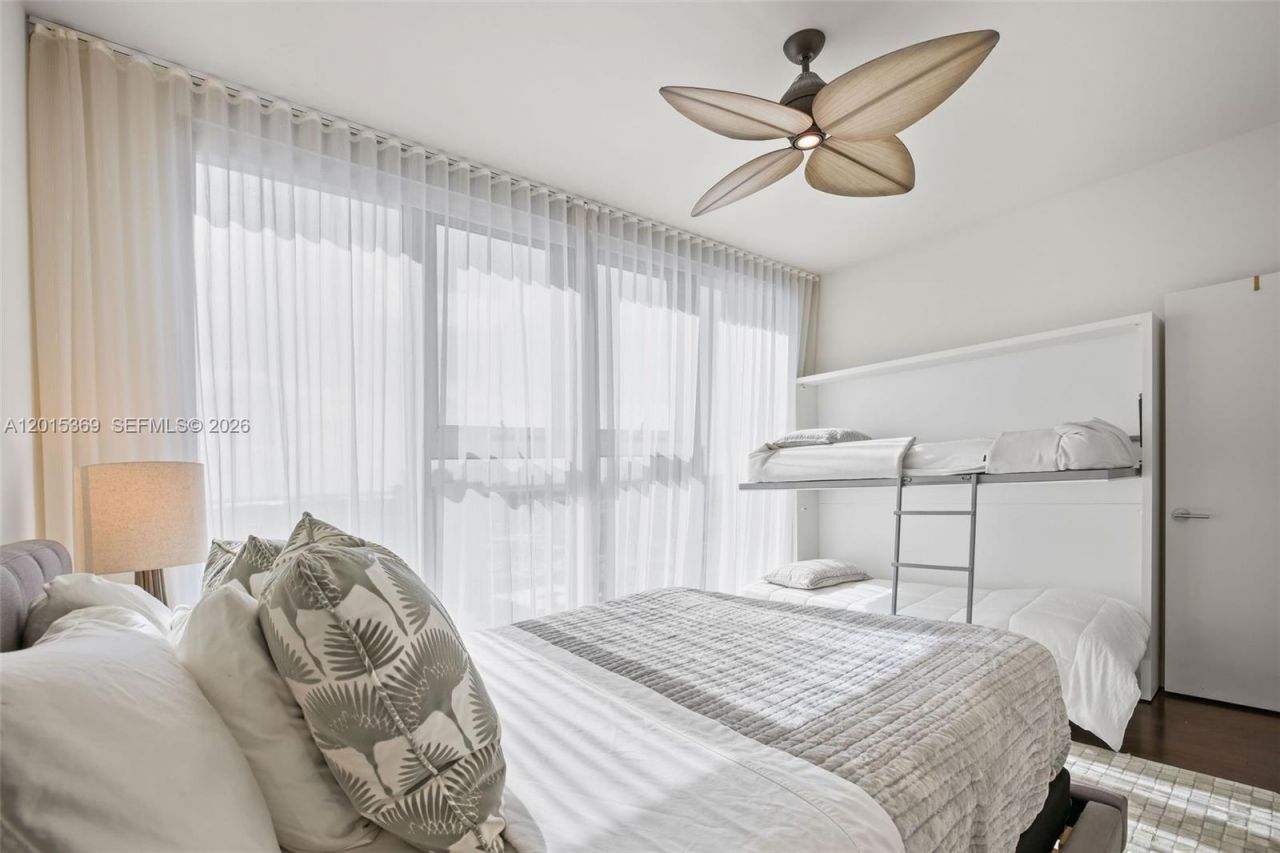 6899 Collins Ave , Unit 1610, Miami Beach, FL 33141 Photo