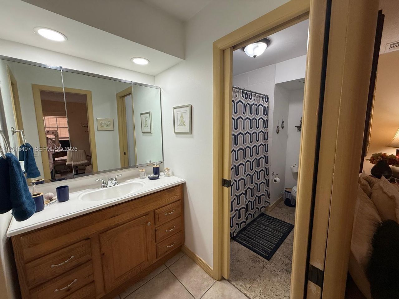 19300 W Lake Dr, Hialeah, FL 33015 Photo