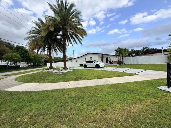 18601 Belview Dr , Cutler Bay, FL 33157