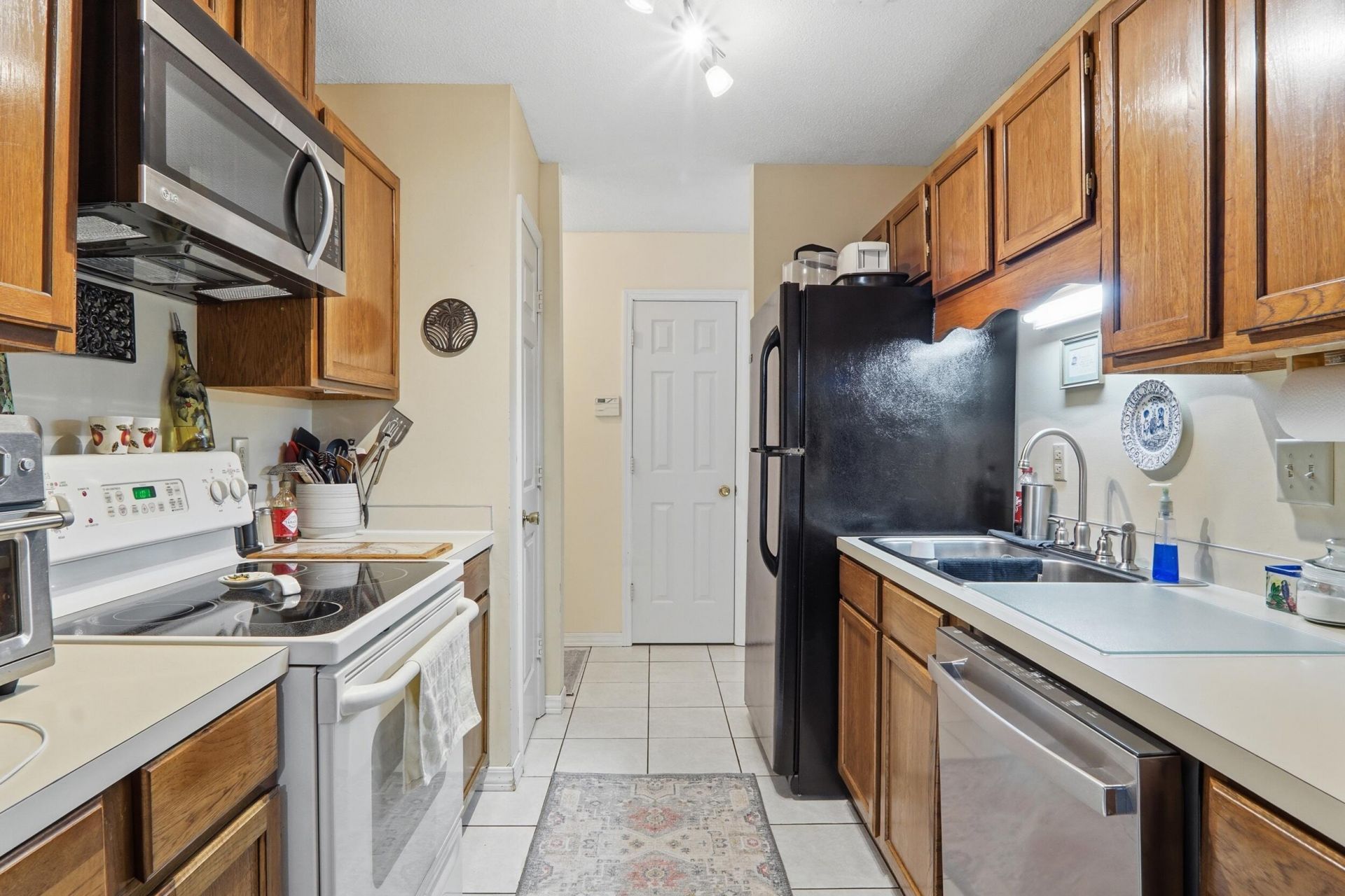 1778 Dogwood Road Photo 9