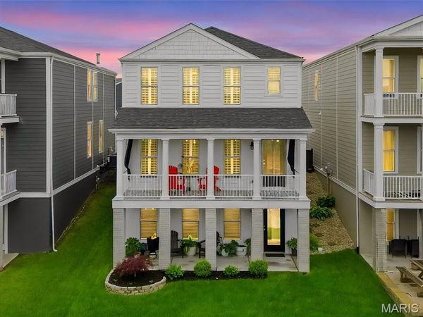 1064 Dyess Way , St Charles, MO 63301