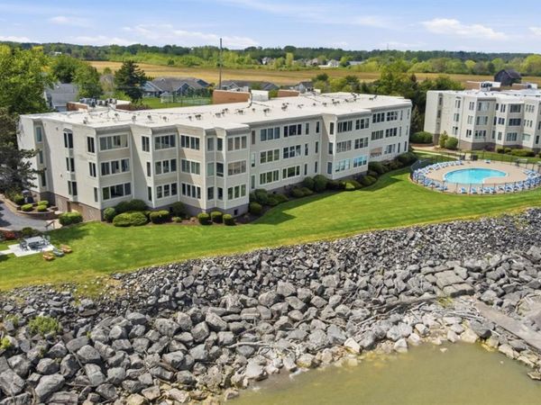 1507 Cleveland Road, Unit 422, Huron, OH 44839