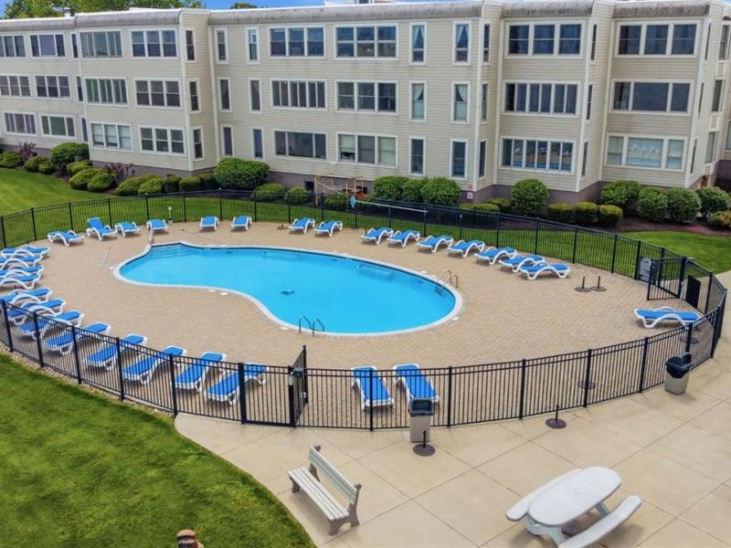1507 Cleveland Road, Unit 422, Huron, OH 44839 Photo 2