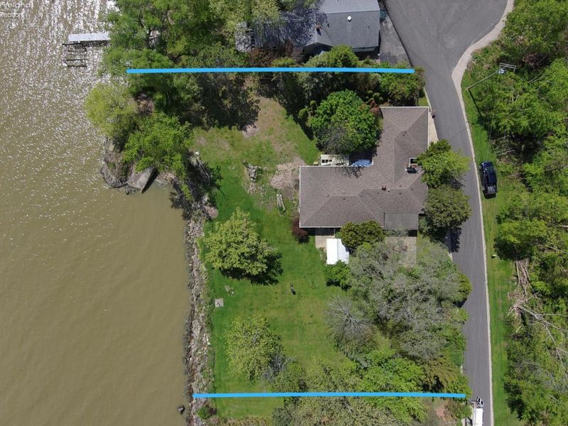 2426 E Schiewe Road, Port Clinton, OH 43452 Photo 2