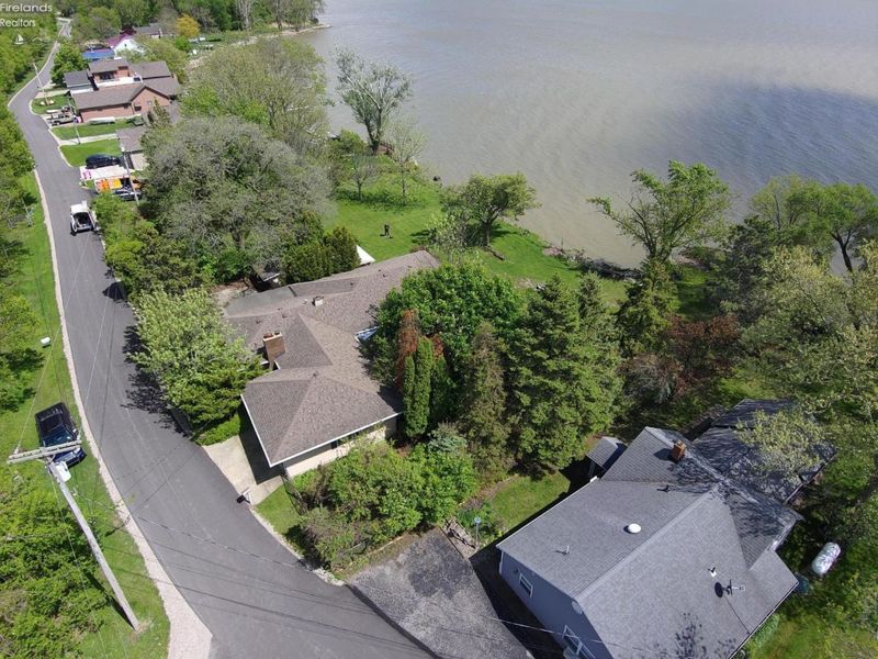2426 E Schiewe Road, Port Clinton, OH 43452 Photo 20