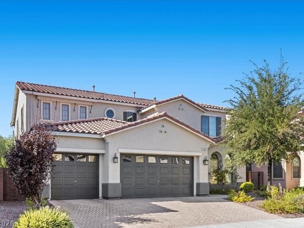 7025 Puetollano Drive, North Las Vegas, NV 89084