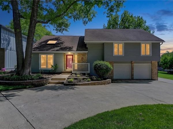 13505 W 78th Street, Lenexa, KS 66216