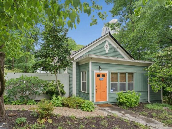 1248 Barnes Street NW, Atlanta, GA 30318