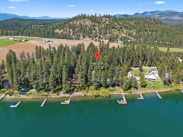 172 Greggs Ct, Newport, WA 99156