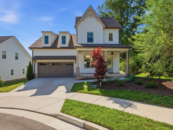 905 Chick Ct, Brentwood, TN 37027