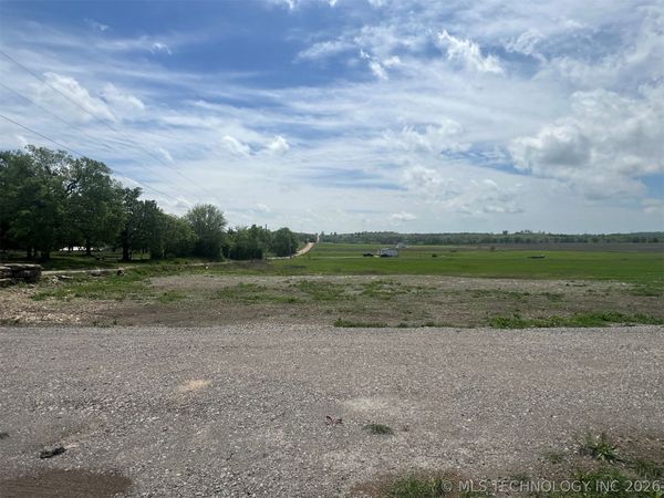 16981 W 828 Road , Tahlequah, OK 74464
