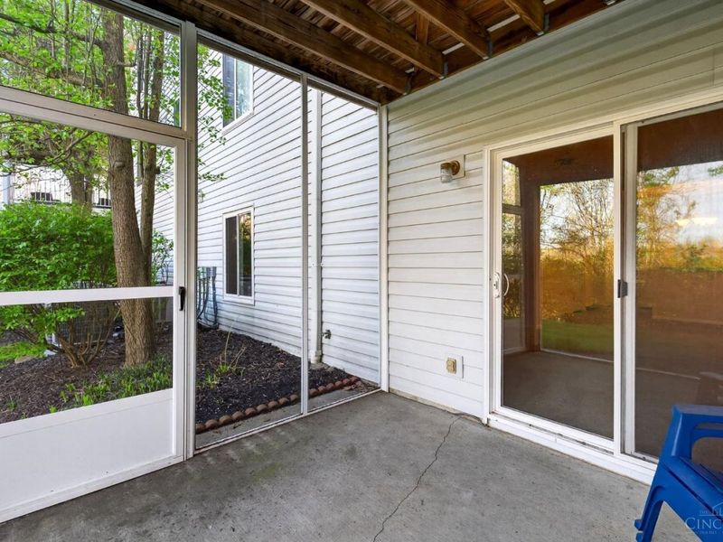 200 Gateway Drive, Unit H, Milford, OH 45150 Photo 22