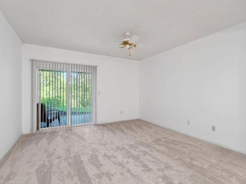 200 Gateway Drive, Unit H, Milford, OH 45150 Photo 3