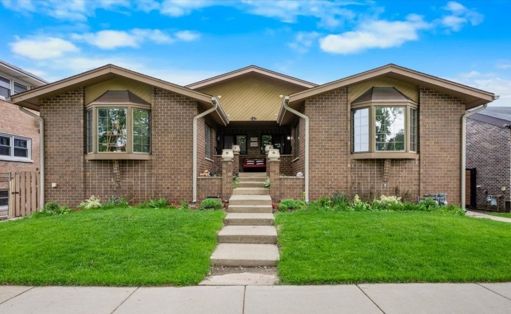 1315 N 17th Avenue, Melrose Park, IL 60160 Main Photo