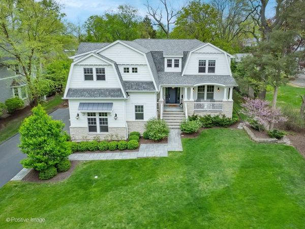 1303 N CROSS Street , Wheaton, IL 60187