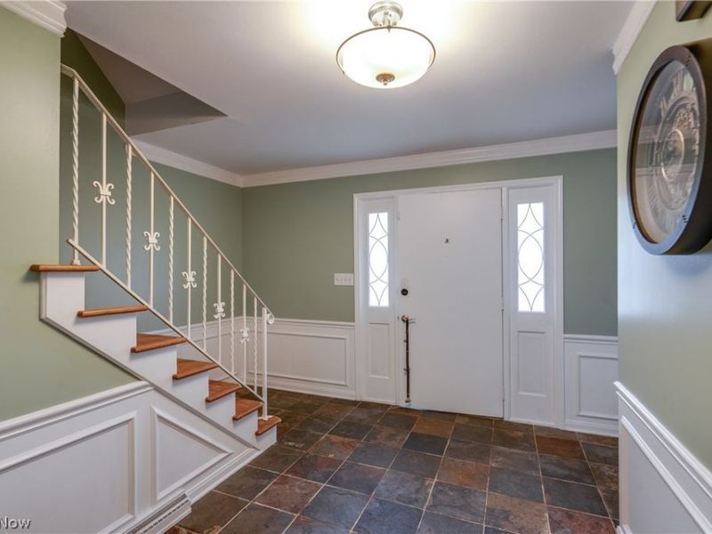 2295 Woodpark Road, Akron, OH 44333 Photo 6