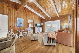 2306 Holly Dr.  photo 4