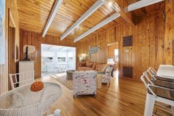 2306 Holly Dr.  photo 4