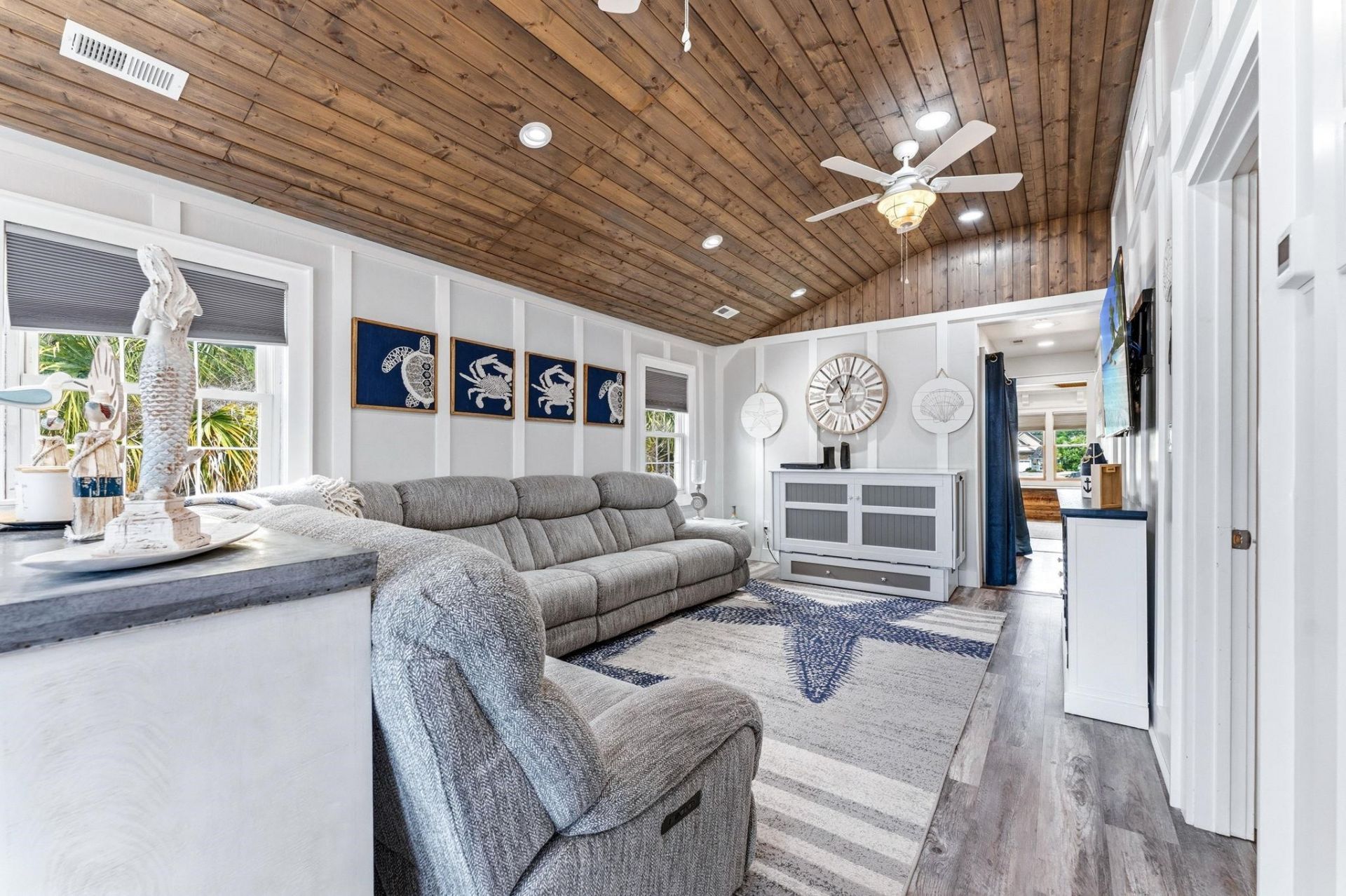 2204 Chestnut St.  Photo 5