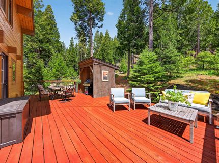 7266 Highway 147, Lake Almanor, CA 00000 Photo