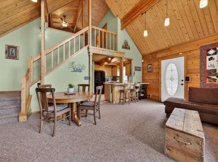 7266 Highway 147, Lake Almanor, CA 00000 Photo