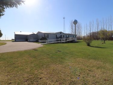 707 Summit Avenue W, Clarissa, MN 56440