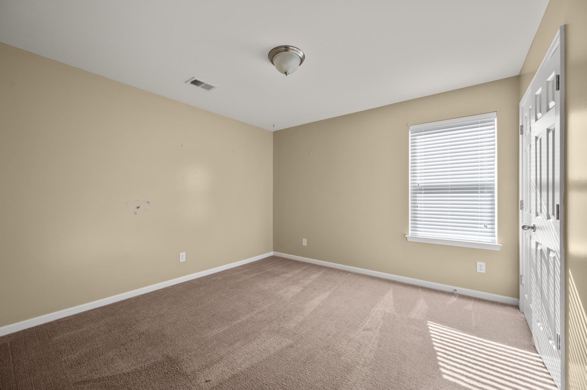 1305 Wild Goose Trail Photo 4