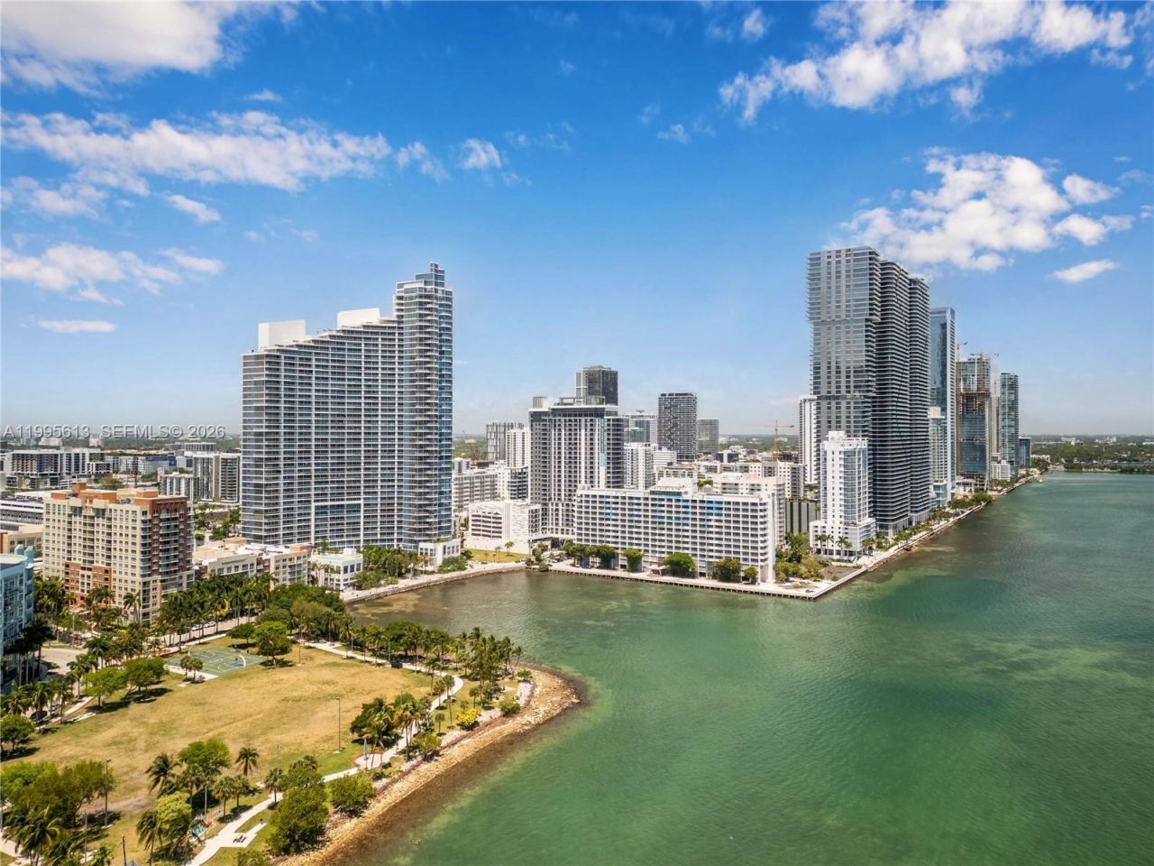 2000 N Bayshore Dr , Unit 702, Miami, FL 33137 Photo