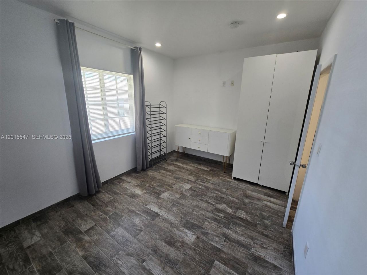 1345 Pennsylvania Ave, Unit 5B, Miami Beach, FL 33139 Photo