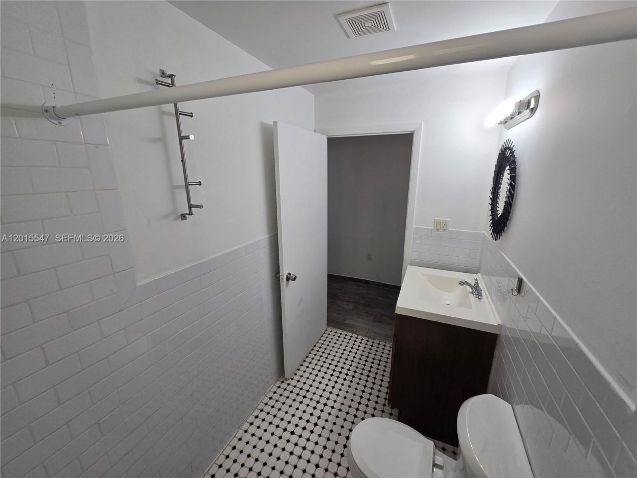 1345 Pennsylvania Ave, Unit 5B, Miami Beach, FL 33139 Photo