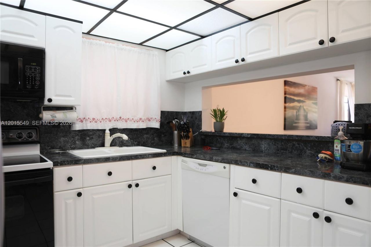 55 Ocean Lane Dr , Unit 3030, Key Biscayne, FL 33149 Photo