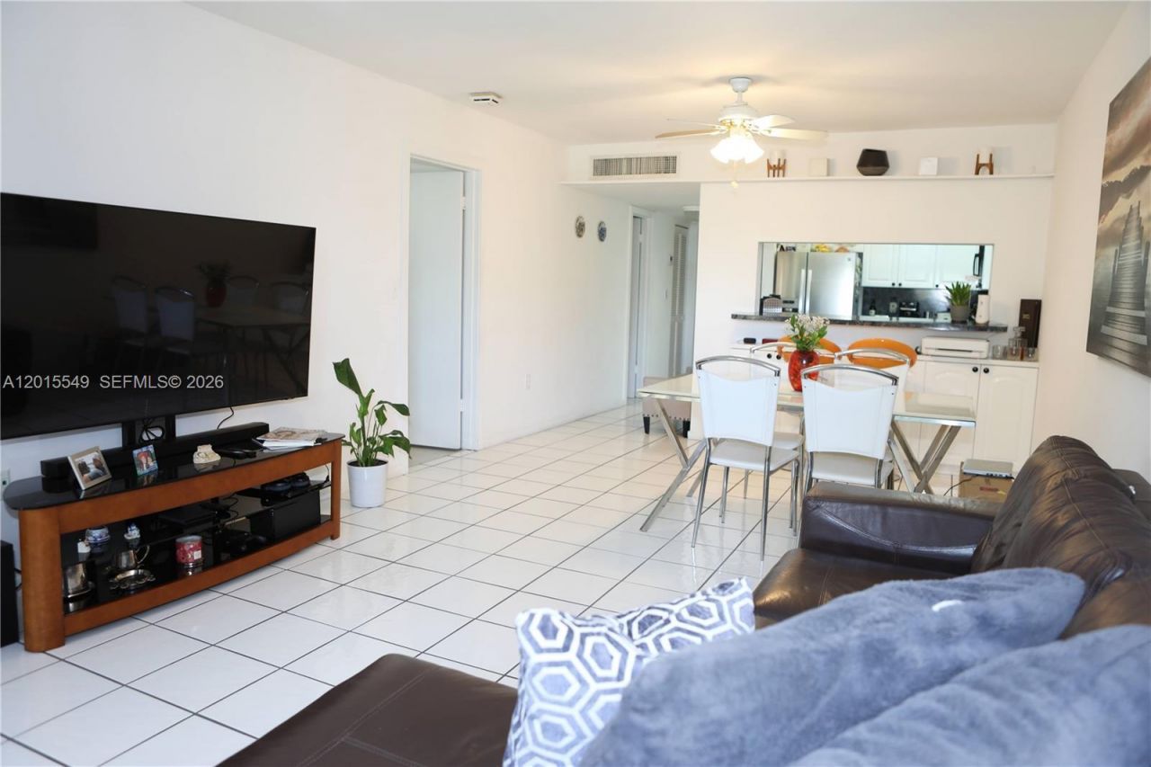 55 Ocean Lane Dr , Unit 3030, Key Biscayne, FL 33149 Photo