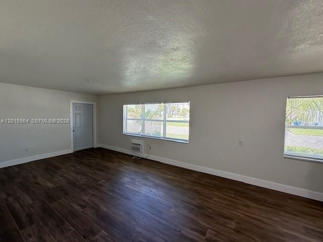 101 W 11th St , Unit 2, Riviera Beach, FL 33404 Photo