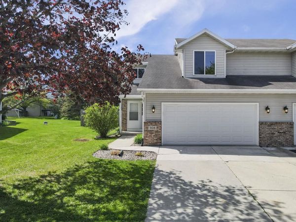 308 Clover Lane, Cottage Grove, WI 53527
