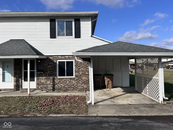 2896 Two Worlds Drive , Columbus, IN 47201