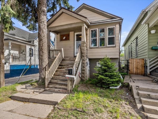 1217 W Orchard St, Unit 1219, Milwaukee, WI 53204