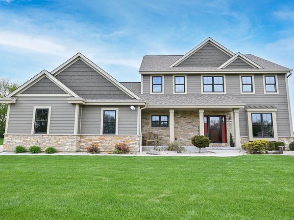 5111 Roamn Way, Addison, WI 53027