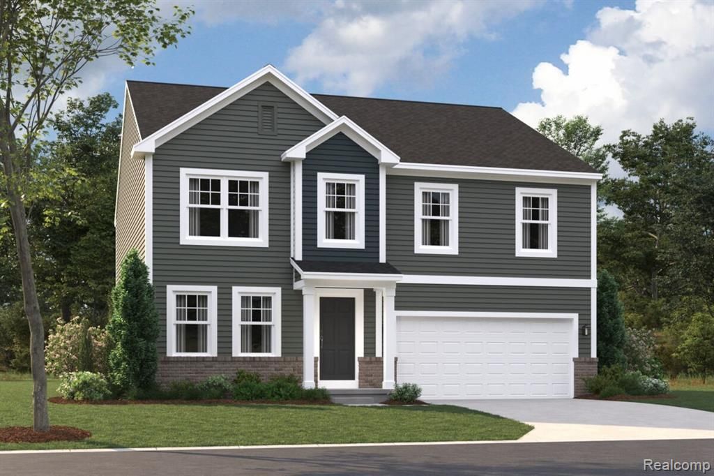 431 Hidden River W, Holly Township, MI 48442 Main Photo