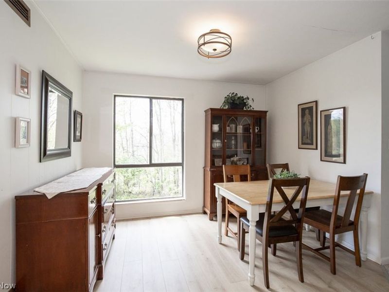 1105 Canyon View Road, Unit 204, Sagamore Hills, OH 44067 Photo 7