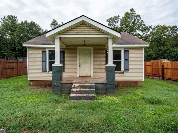 110 Elizabeth Street, Griffin, GA 30223