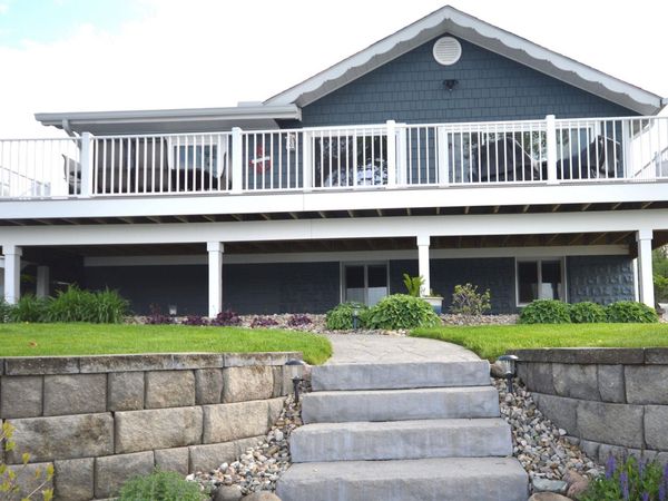 20815 N Lake Drive, Walkerton, IN 46574