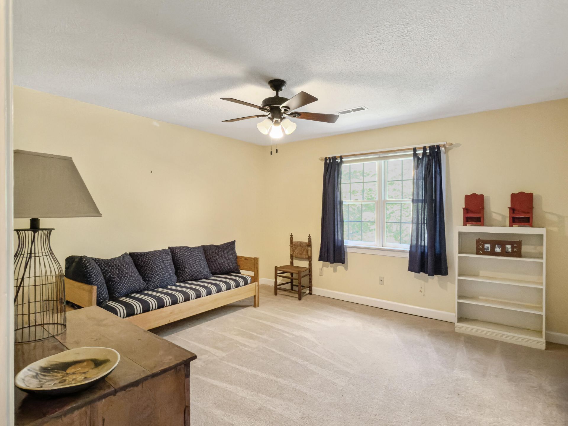 1529 Strathmore Lane Photo 23