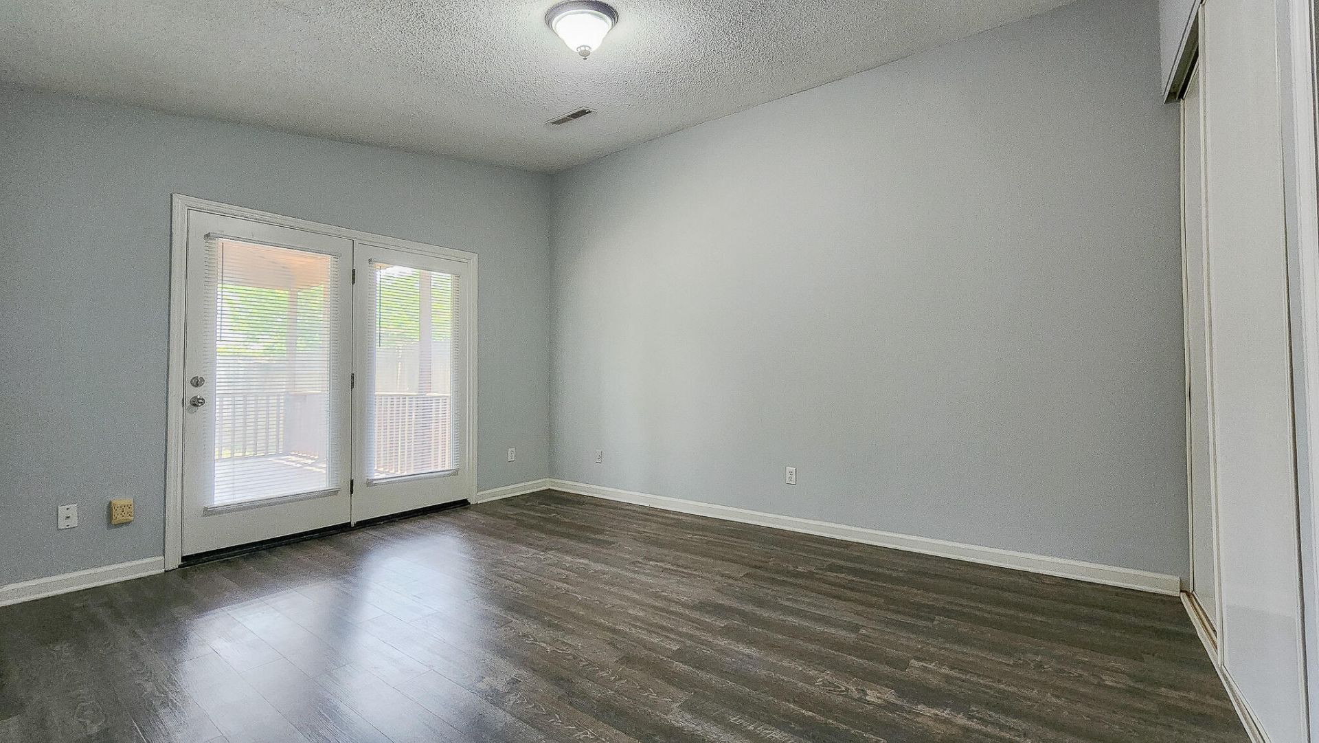 9511 Raven Drive Photo 6