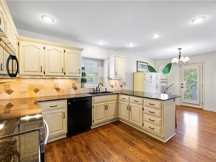 Property Image 49