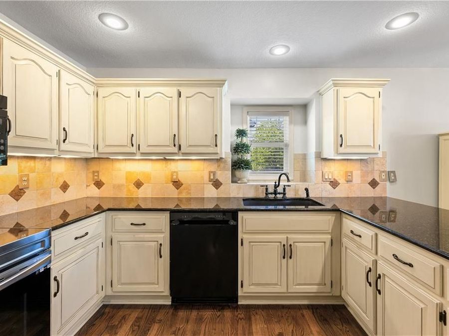 Property Image 50