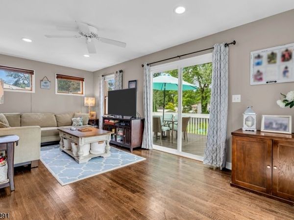 232 Milltown Rd, Springfield, NJ 07081