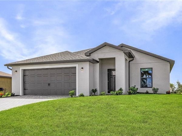 2408 NW 24th TER , CAPE CORAL, FL 33993