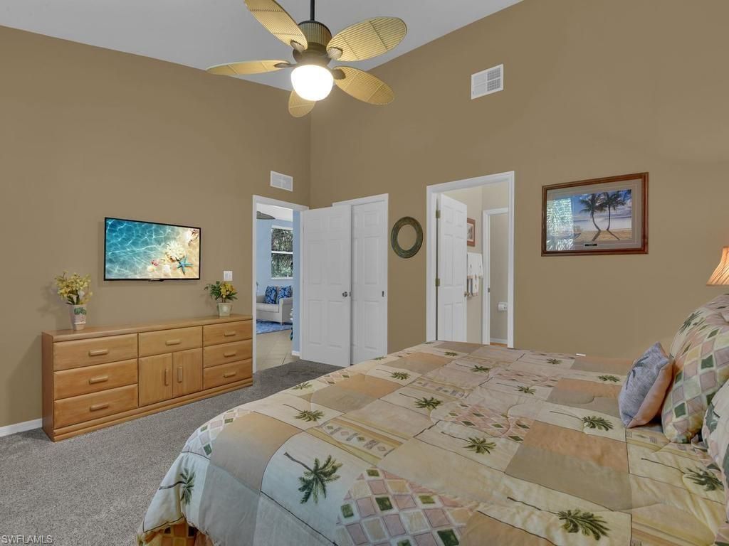 15495 Bellamar Cir, Unit 2222, Fort Myers, FL 33908 Photo
